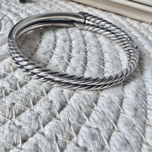 DAVID YURMAN CABLE THICK TWIST HINGED BANGLE BRACELET SILVER - Picture 4 of 14
